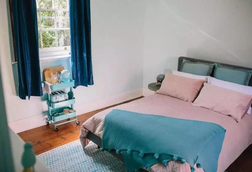 펜션 Auburn Garden Suites
