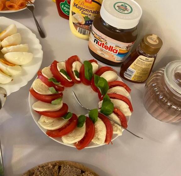 פנסיון Willa Pod Lipami