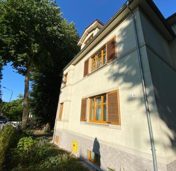 פנסיון Willa Pod Lipami