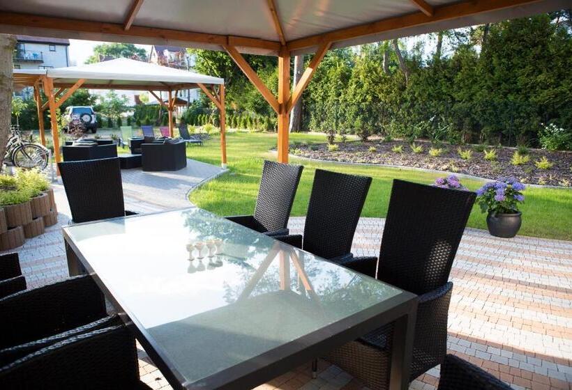 פנסיון Willa Pod Lipami