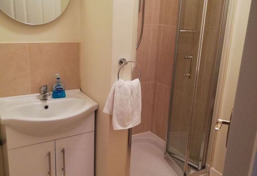 تختخواب و صبحانه The Vee Guest Accommodation