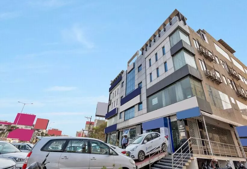 Capital O 12384 Hotel Rudra Grand