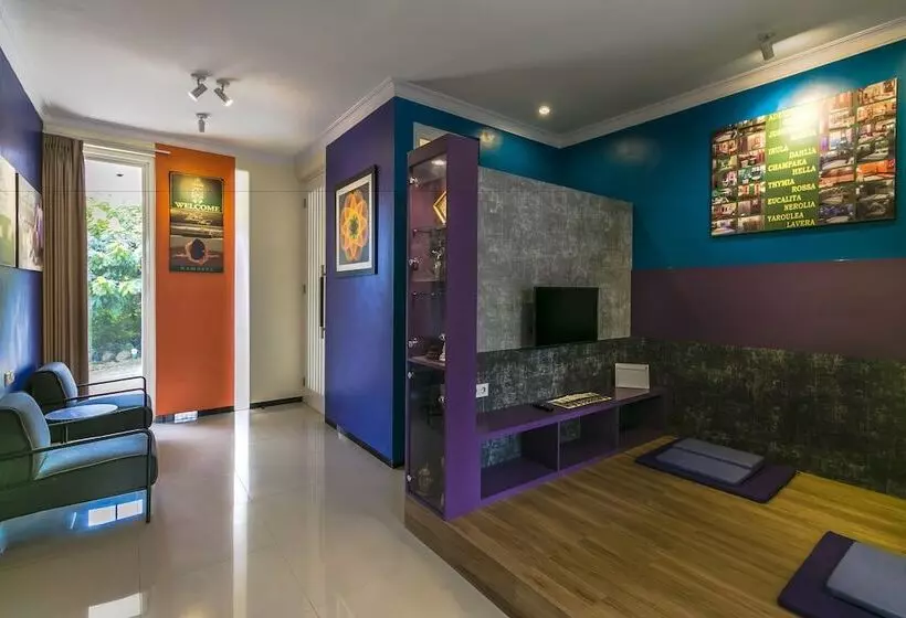 Dhanesvara Holistic Villa