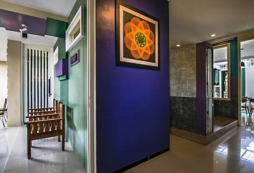 Dhanesvara Holistic Villa