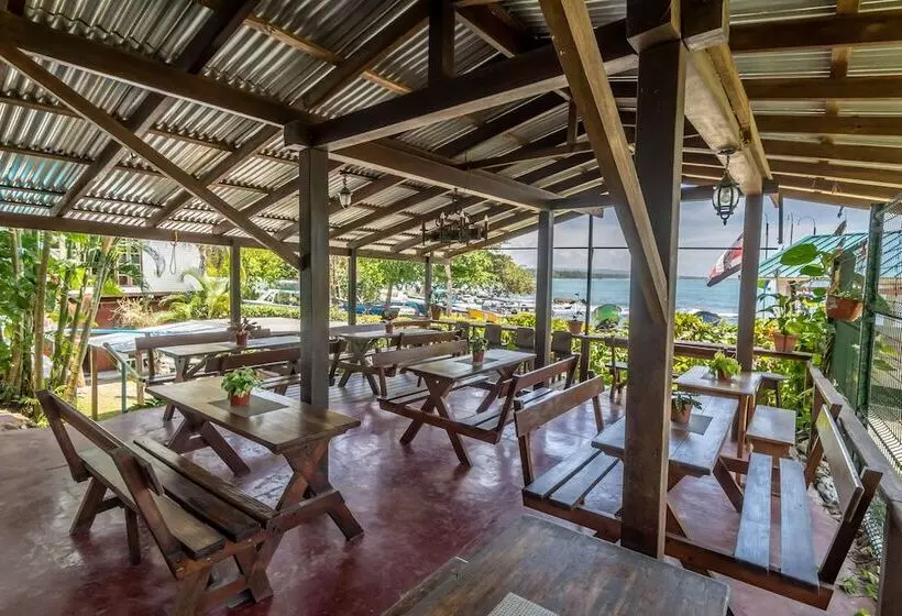 Hotelli Cabinas Arrecife