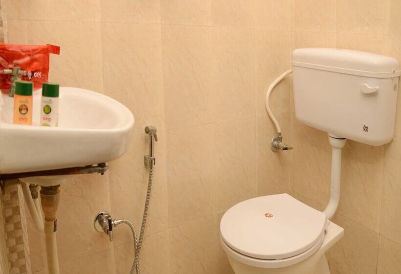 בית מלון כפרי Eden Residency