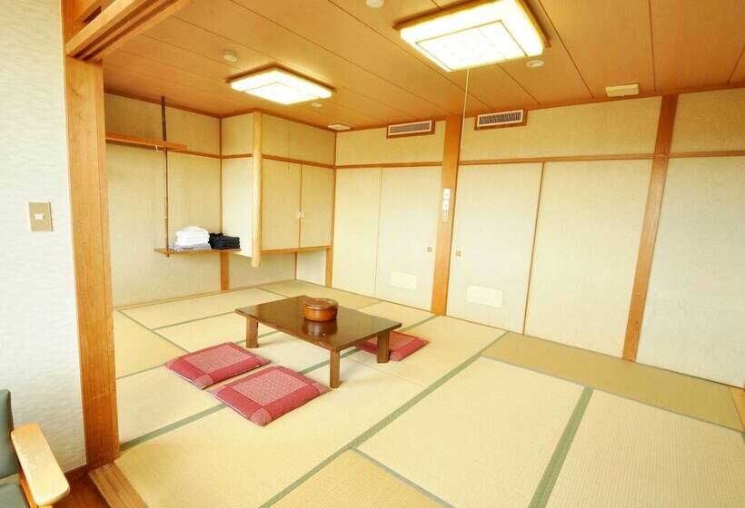 בית מלון כפרי Itamuro