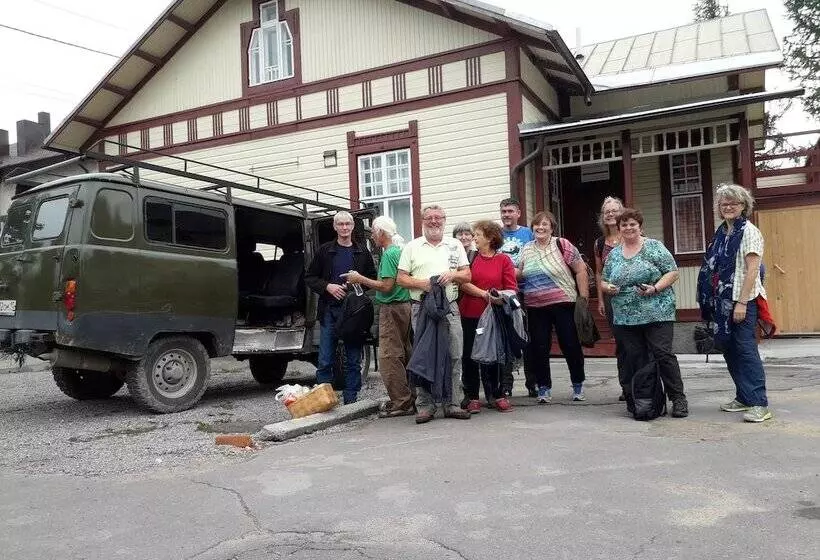 ペンション Karjal Dom