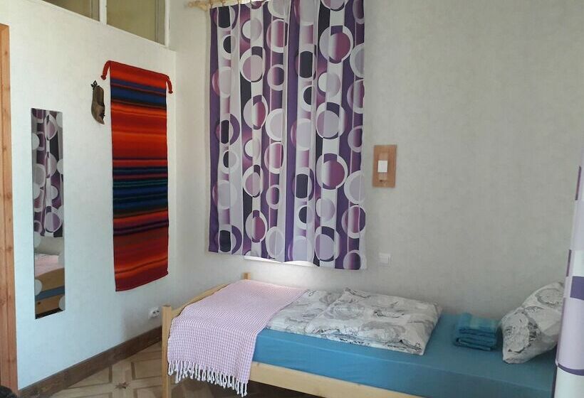 פנסיון Karjal Dom