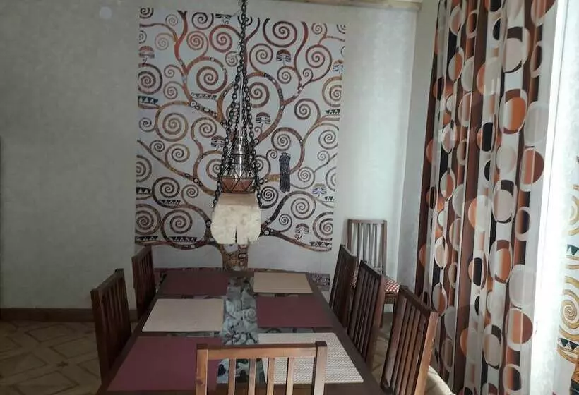 ペンション Karjal Dom