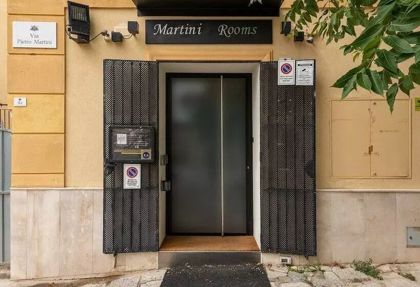 پانسیون Martini Rooms Castello