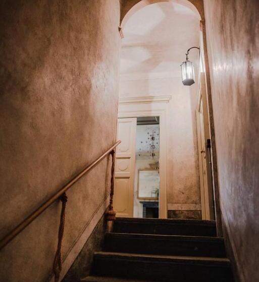 Regina Teodolinda Suites