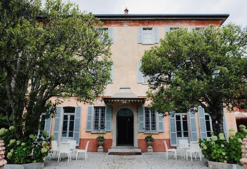 Regina Teodolinda Suites