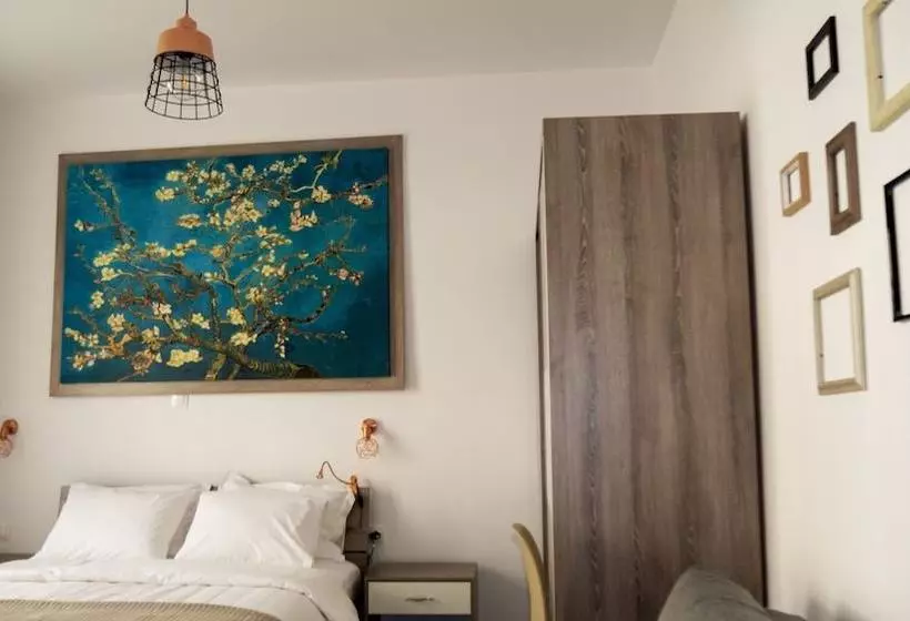 Urban Bay Apartments