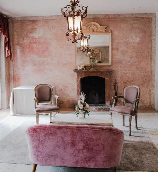 Regina Teodolinda Suites