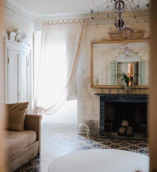 Regina Teodolinda Suites