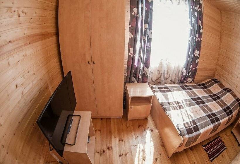 Olvia Guesthouse   Hostel