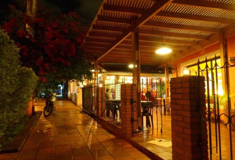 Cataratas Jazz Hostel