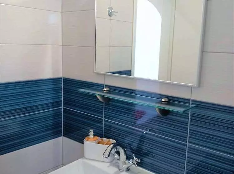 Primavera Paradise Apartments