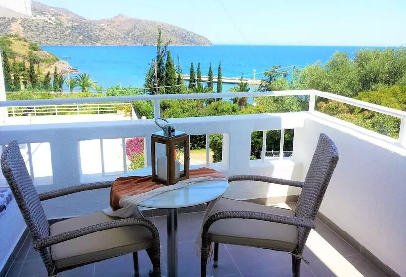 Primavera Paradise Apartments