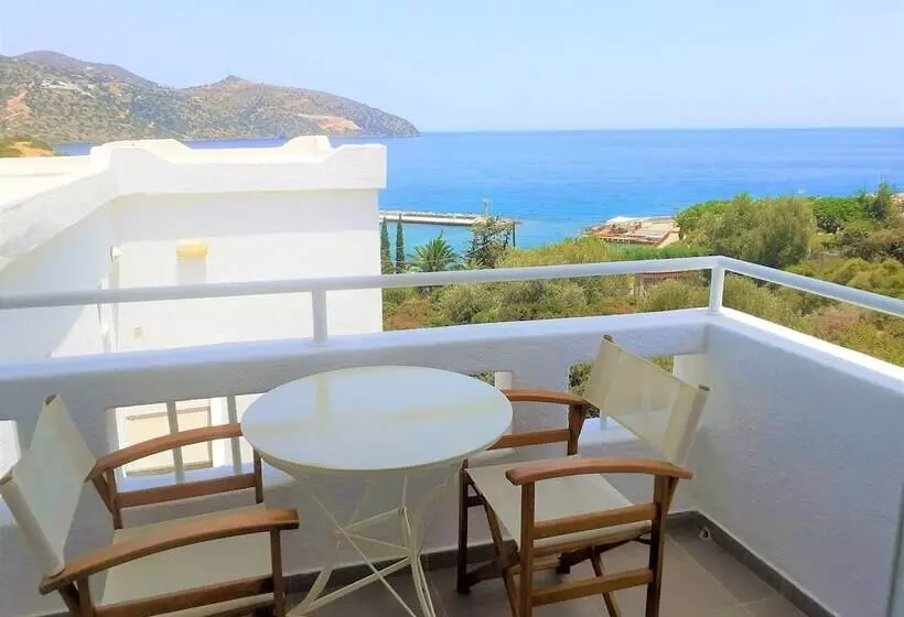 Primavera Paradise Apartments