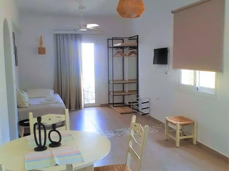 Primavera Paradise Apartments