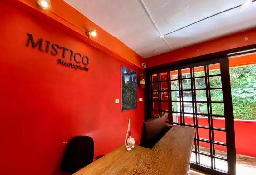 簡易ホテル Mistico Machupicchu Eco B&b