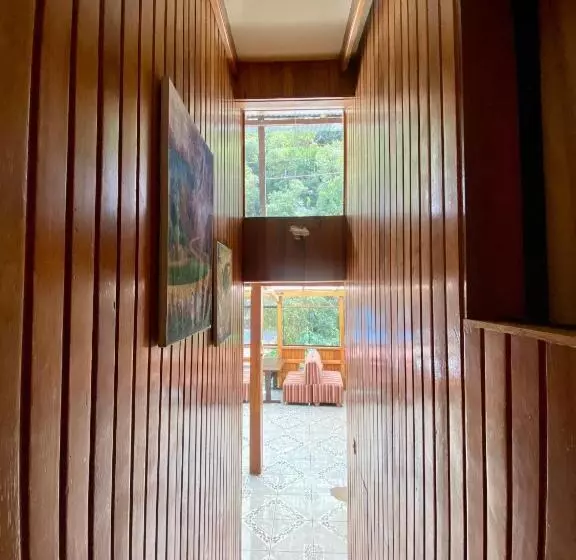 簡易ホテル Mistico Machupicchu Eco B&b