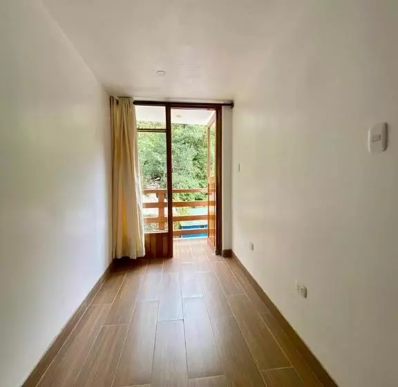 簡易ホテル Mistico Machupicchu Eco B&b