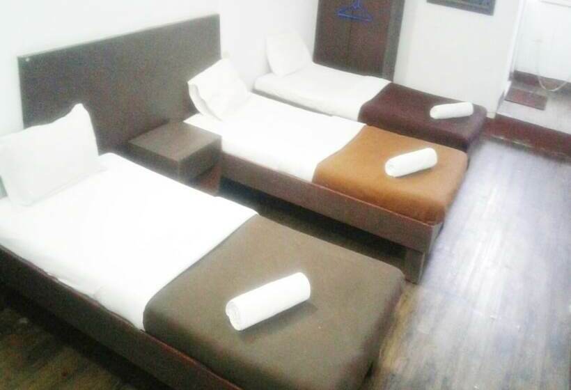 Отель Ashapura International By Zingo