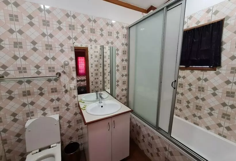 هتل Blue Light Village