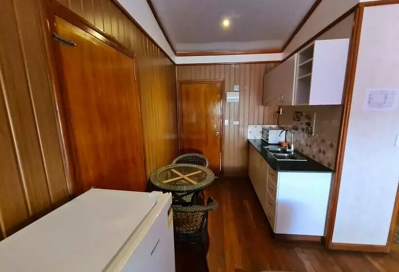 هتل Blue Light Village