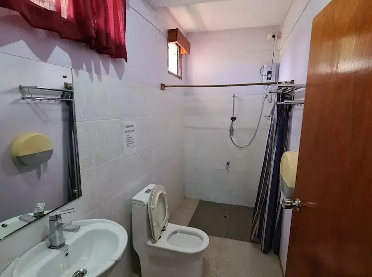 هتل Blue Light Village