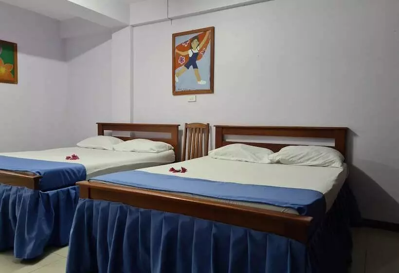 هتل Blue Light Village