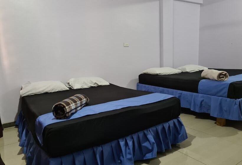 فندق Blue Light Village