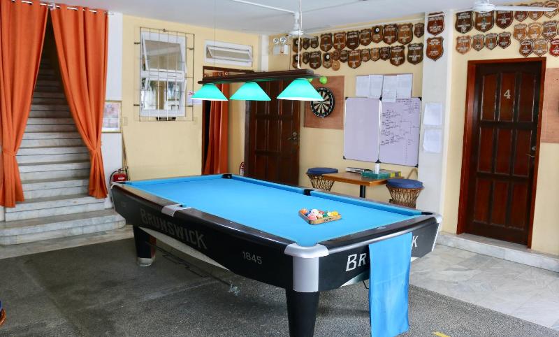 Hotel Johan's Beach And Dive Resort