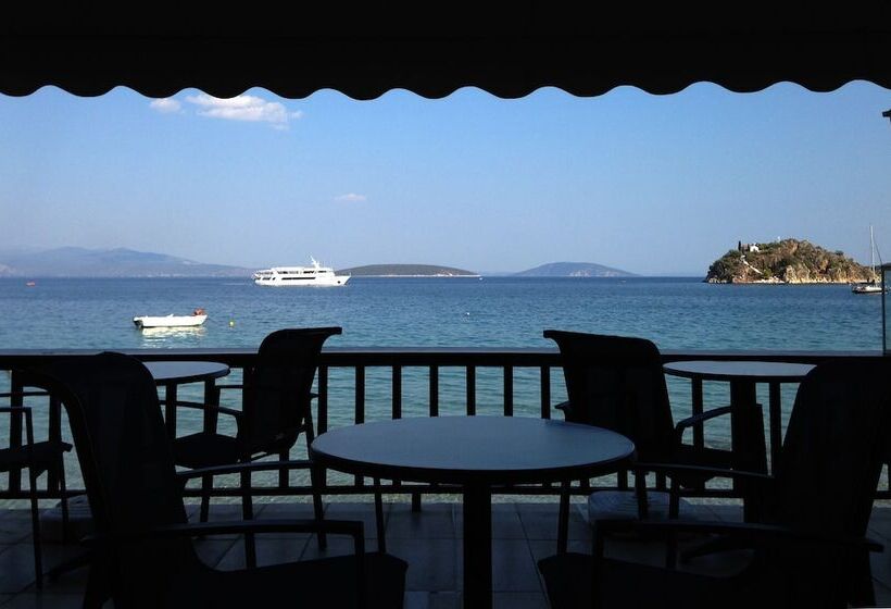 Отель Santa Maria