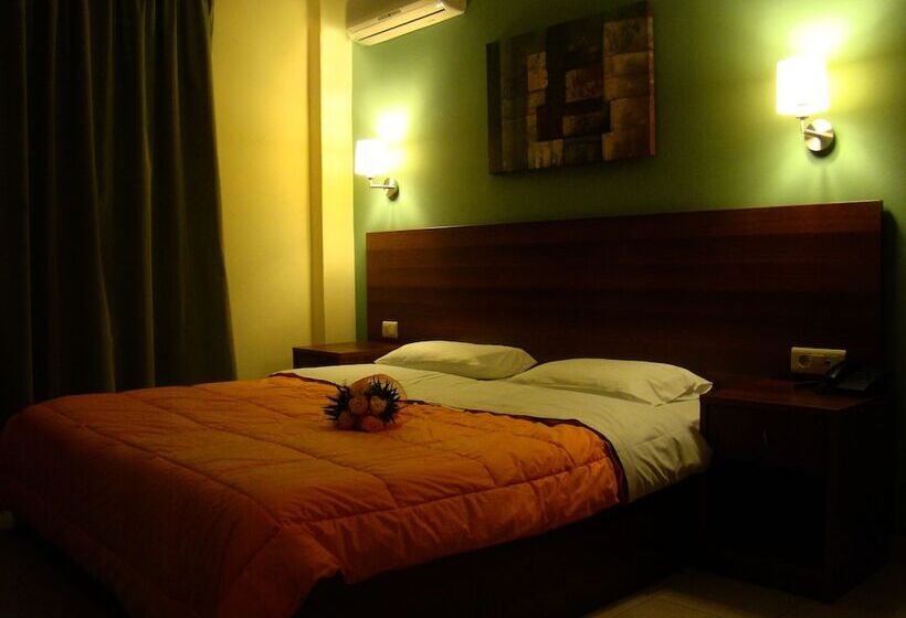 Отель Santa Maria