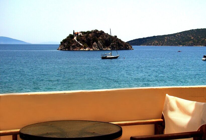 Отель Santa Maria