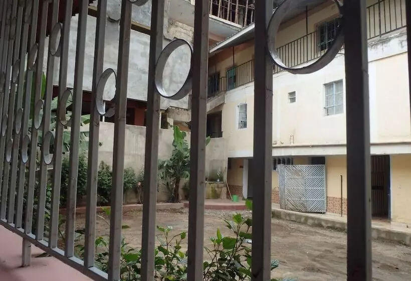 هتل Shield Park Villa