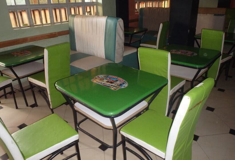 هتل Shield Park Villa