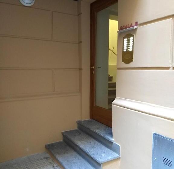 פנסיון Amoraroma