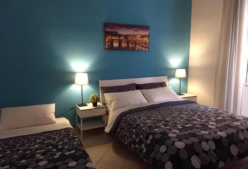 פנסיון Amoraroma