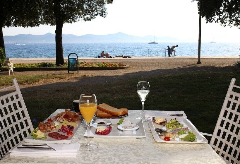 ペンション Luxury Rooms Contessa Vitali