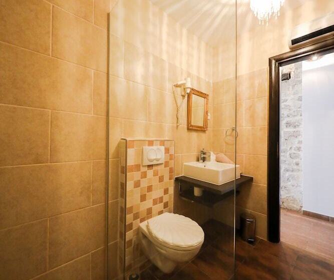 ペンション Luxury Rooms Contessa Vitali