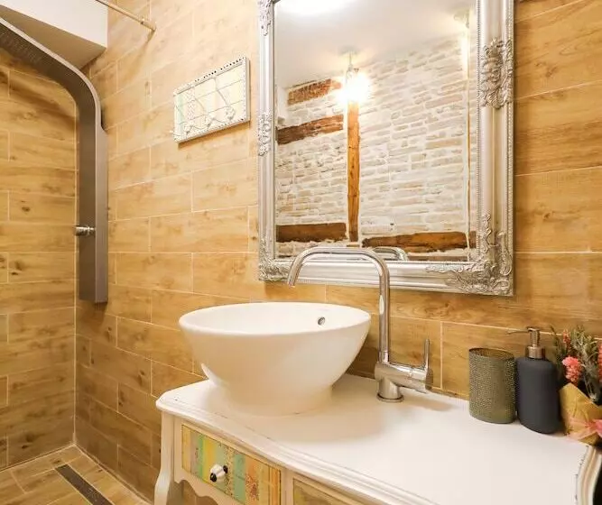 پانسیون Luxury Rooms Contessa Vitali