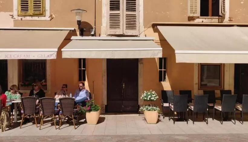 پانسیون Luxury Rooms Contessa Vitali