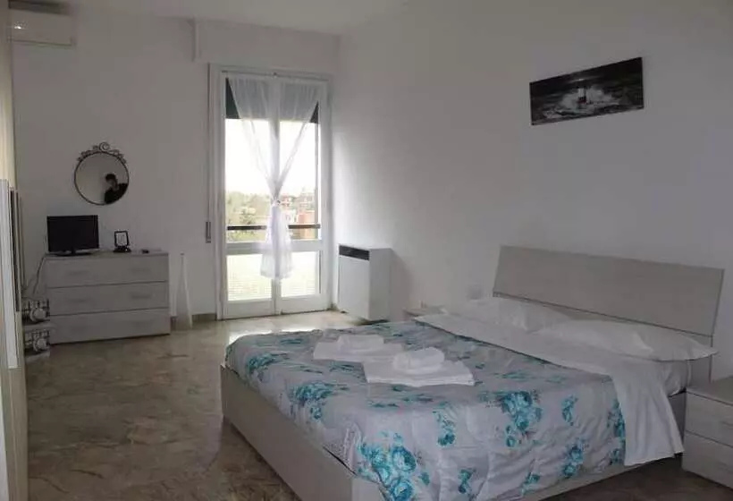 پانسیون Myroom Centerstation Bologna