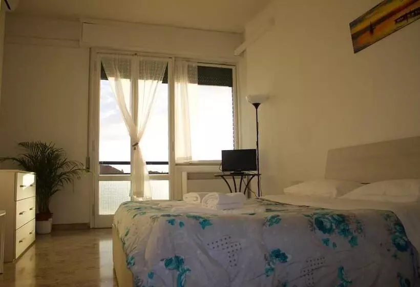 پانسیون Myroom Centerstation Bologna