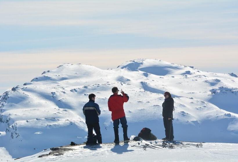 膳宿费 Voss Lodge Rongastovo